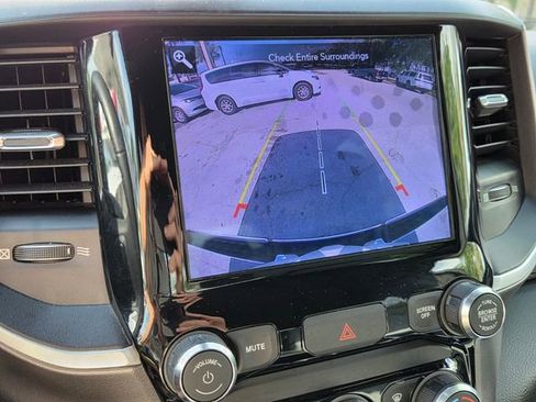 Used 2021 RAM 1500 Big Horn image 24