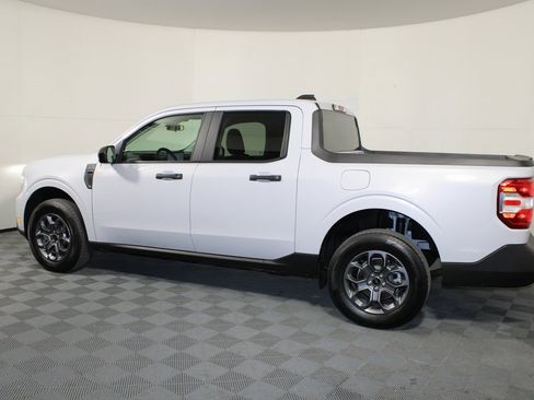 Certified 2025 Ford Maverick XLT w/ XLT Luxury Package image 5