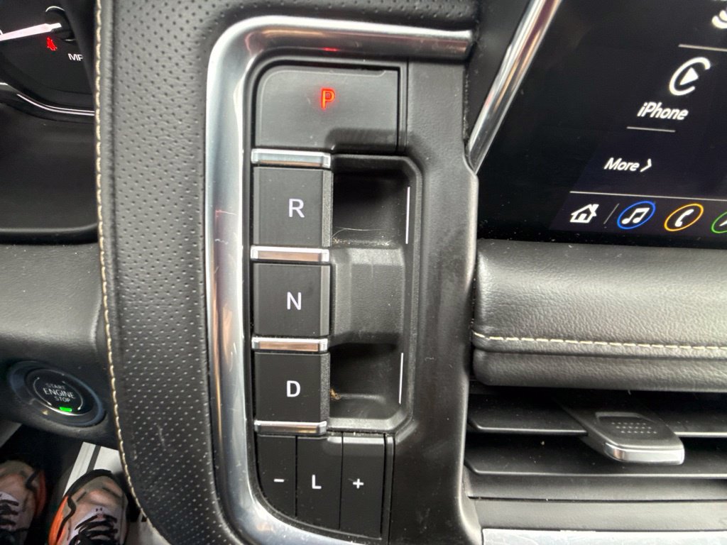Used 2021 GMC Yukon SLT AWD/4WD image 30