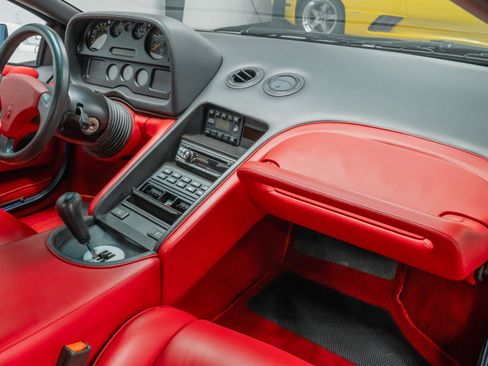 Used 1992 Lamborghini Diablo Coupe image 13