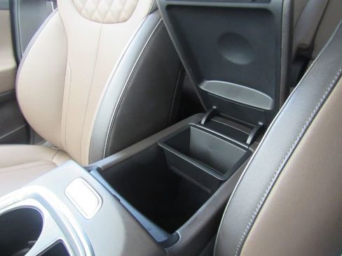 Used 2022 Hyundai Santa Fe Limited image 54