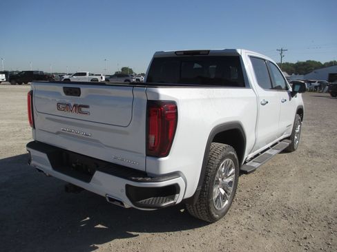 New 2026 GMC Sierra 1500 Denali AWD/4WD image 5