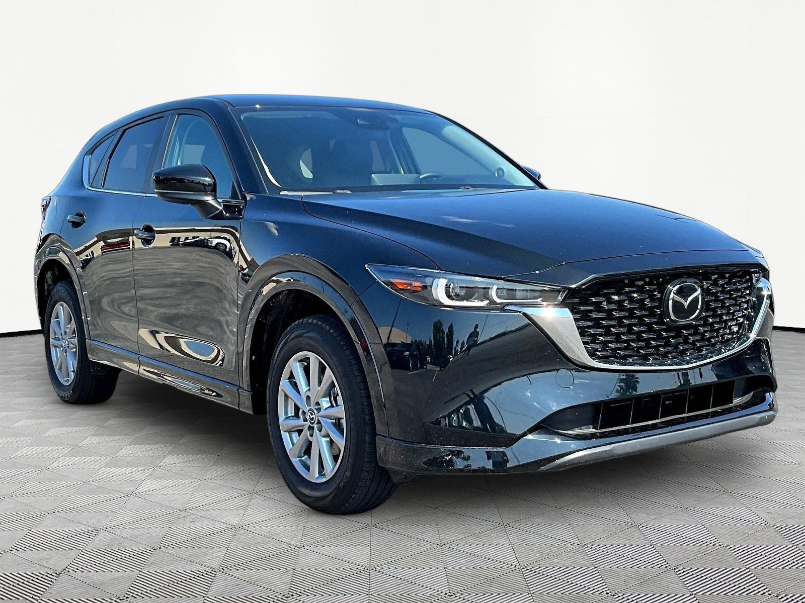 Used 2025 MAZDA CX-5 AWD 2.5 S w/ Select Package image 3