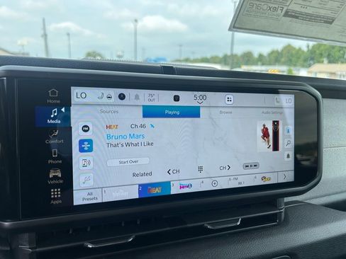 New 2025 Jeep Wrangler Sport S image 26