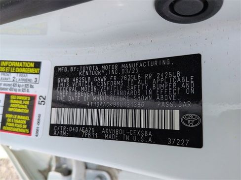 Certified 2025 Toyota Camry SE image 14