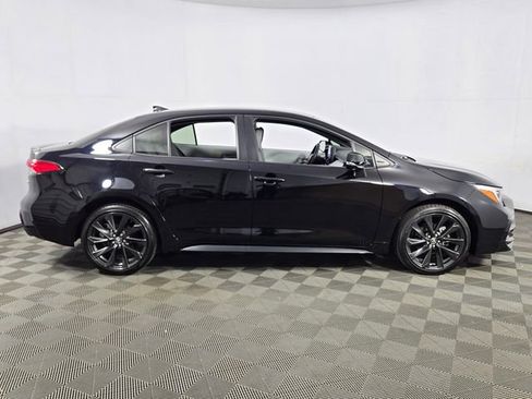 Used 2024 Toyota Corolla SE image 10
