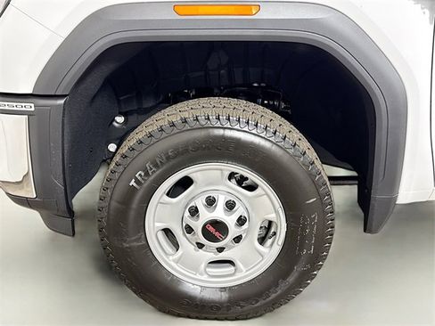 New 2025 GMC Sierra 2500 Pro w/ Convenience Package image 16