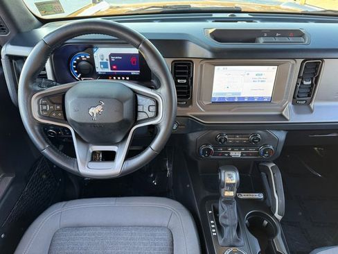 Certified 2022 Ford Bronco Outer Banks image 4