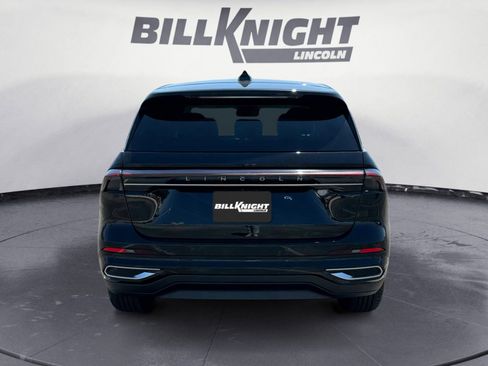 New 2026 Lincoln Nautilus Premier image 4