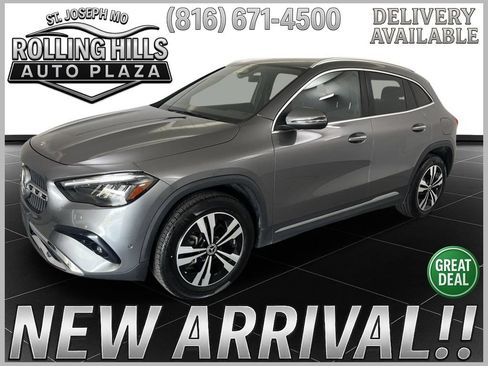 Used 2025 Mercedes-Benz GLA 250 4MATIC image 1