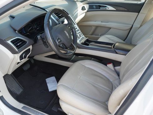 Used 2017 Lincoln MKZ Reserve w/ Technology Package FWD image 10