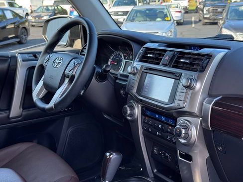 Used 2015 Toyota 4Runner Limited AWD/4WD image 5