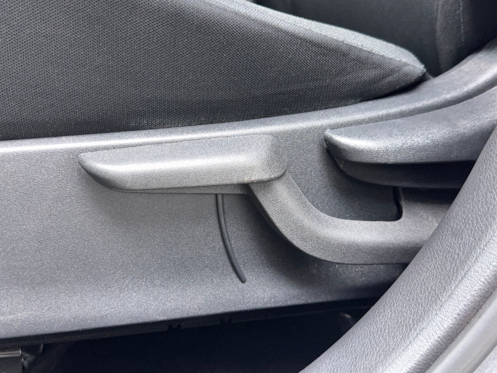 Used 2023 Nissan Kicks S FWD image 19