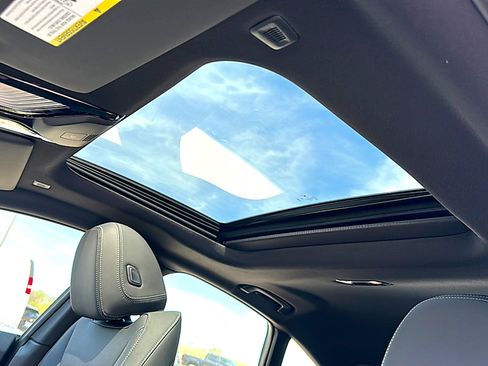 New 2026 BMW i4 eDrive40 w/ M Sport Package RWD image 13