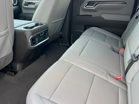 New 2026 Chevrolet Silverado 1500 LTZ w/ LTZ Premium Package image 9