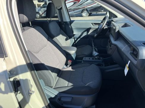 New 2025 Ford Maverick XLT w/ XLT Luxury Package image 18