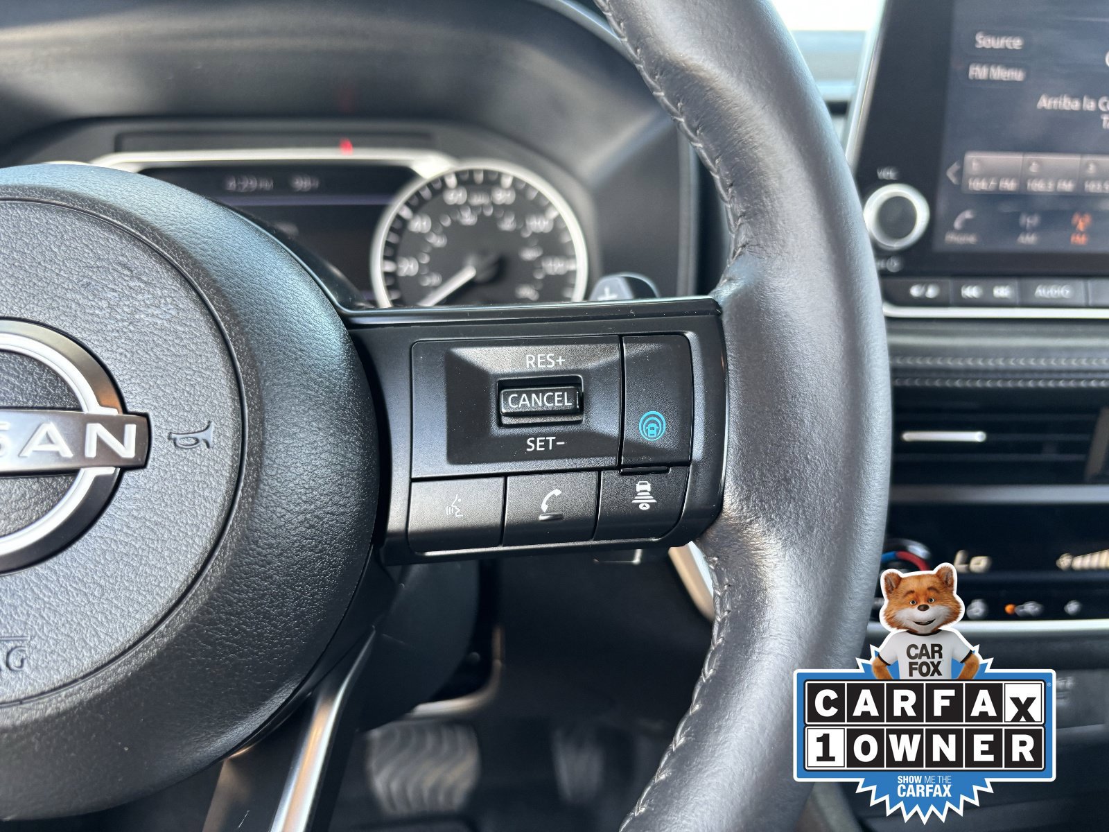 Used 2024 Nissan Rogue SV w/ SV Premium Package FWD image 30