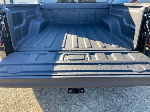 New 2026 Jeep Gladiator Rubicon w/ Safety Group image 29