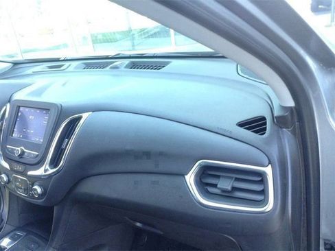 Used 2023 Chevrolet Equinox LT w/ LPO, Floor Liner Package AWD/4WD image 17