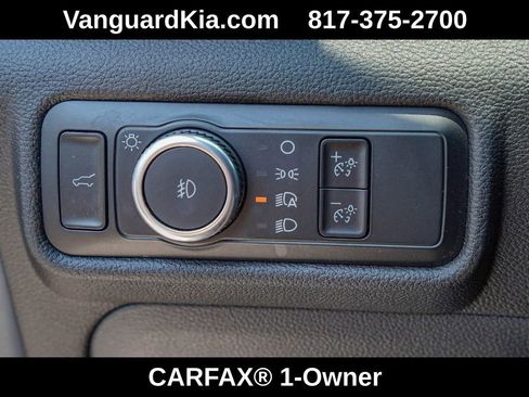 Used 2023 Ford Explorer Limited image 30