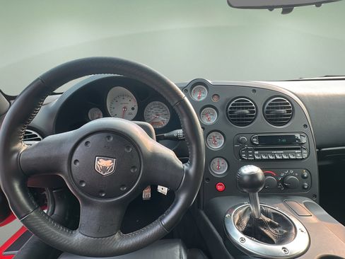Used 2006 Dodge Viper SRT-10 RWD image 14