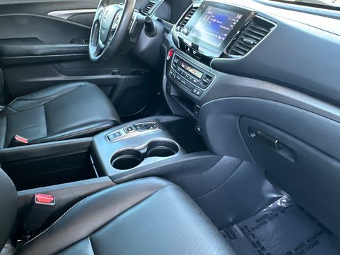 Certified 2023 Honda Ridgeline RTL image 15