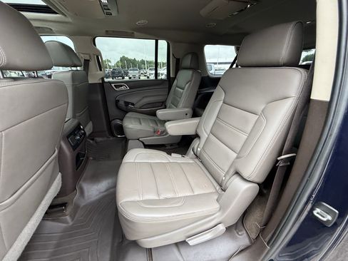 Used 2018 GMC Yukon XL Denali w/ Denali Ultimate Package AWD/4WD image 29