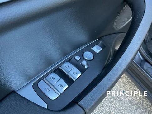 Used 2023 BMW X3 sDrive30i w/ Premium Package image 20