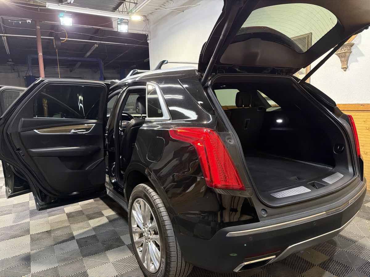Used 2018 Cadillac XT5 Platinum AWD/4WD image 13
