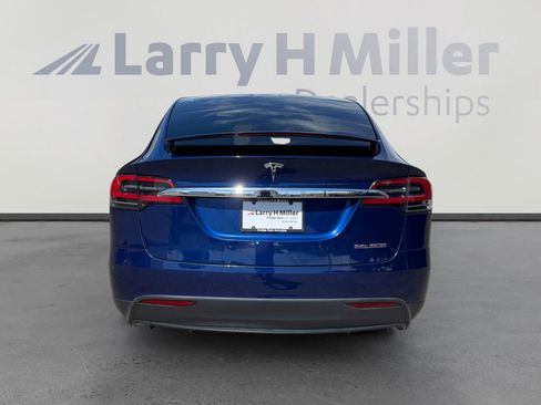 Used 2021 Tesla Model X Performance AWD/4WD image 4