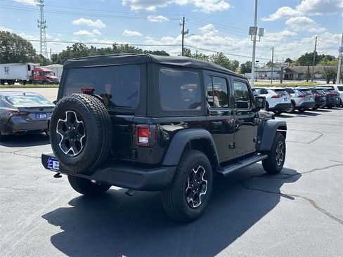 Used 2021 Jeep Wrangler Unlimited Sport image 25
