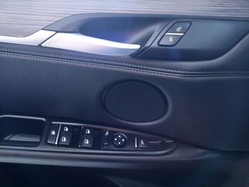 Used 2018 BMW X6 w/ Sports Activity Package image 28