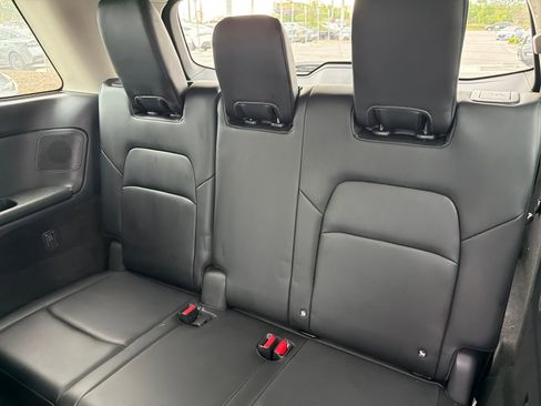 Used 2022 Nissan Pathfinder Platinum w/ Cargo Package FWD image 24