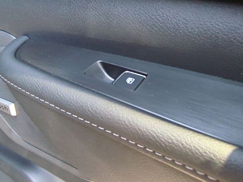 New 2025 Nissan Armada PRO-4X image 37