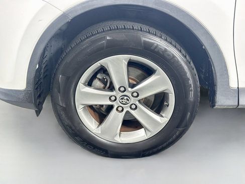 Used 2015 Toyota RAV4 XLE FWD image 31