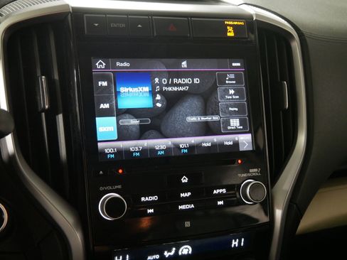 Used 2019 Subaru Ascent Limited w/ Popular Package #2 image 22