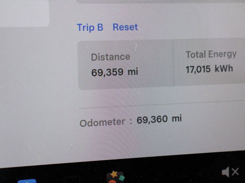 Used 2021 Tesla Model 3 Long Range image 12