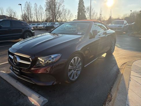 Used 2018 Mercedes-Benz E 400 4MATIC Cabriolet image 1