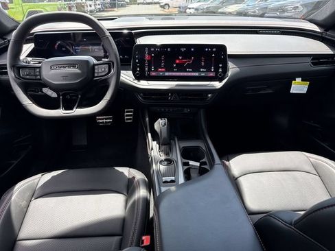 New 2026 Dodge Charger R/T AWD/4WD image 19