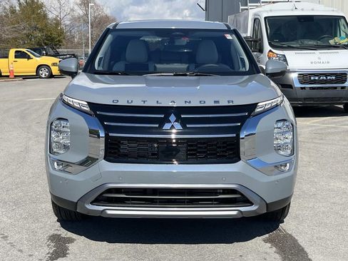 New 2026 Mitsubishi Outlander SE FWD image 7