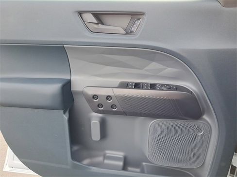 New 2025 Ford Maverick XLT w/ XLT Luxury Package image 44