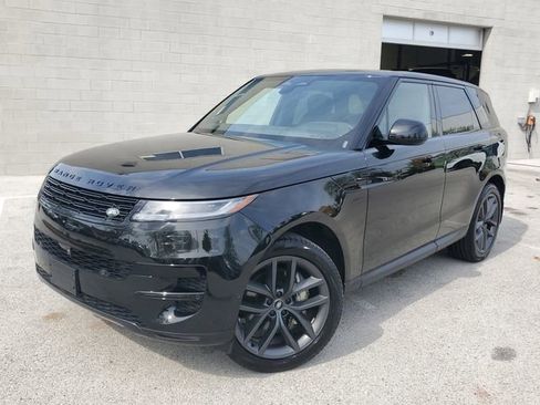 Used 2024 Land Rover Range Rover Sport SE AWD/4WD image 34