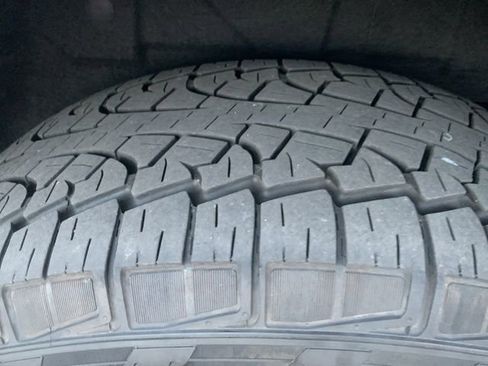 Used 2025 Ford Expedition Active image 13