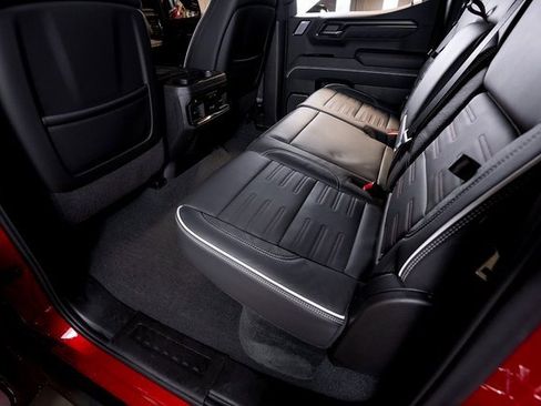 Used 2024 GMC Sierra 1500 AT4X w/ AT4X AEV Edition image 23