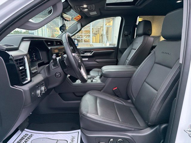 Certified 2025 GMC Sierra 1500 Denali w/ Denali Reserve Package AWD/4WD image 14