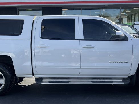 Used 2015 Chevrolet Silverado 1500 LT w/ LT Convenience Package image 6