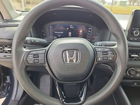 Used 2025 Honda Accord SE image 29
