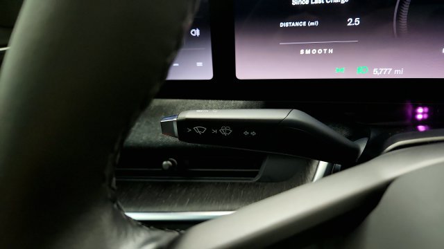 Used 2024 Lucid Air Pure RWD image 54