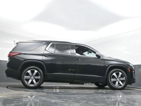 Used 2023 Chevrolet Traverse LT w/ LT Premium Package image 53