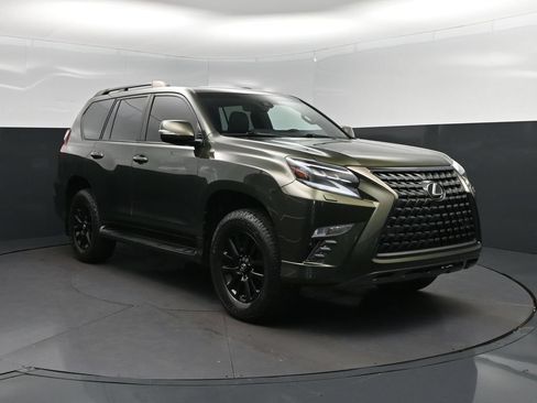Used 2022 Lexus GX 460 w/ Black Line Special Edition AWD/4WD image 9